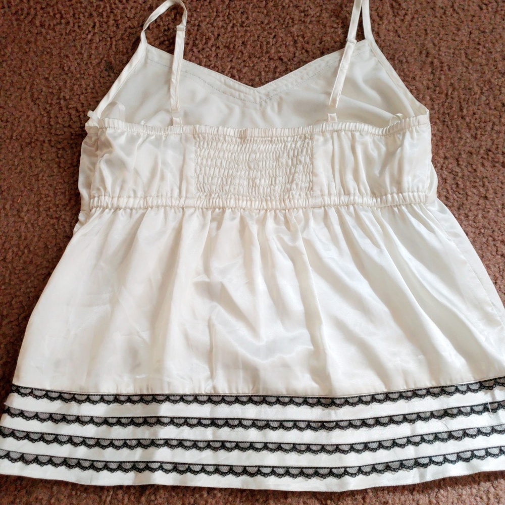 tops - Picture 2 of 2